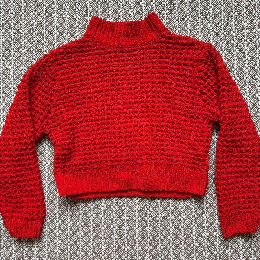 Small Cropped Sweater